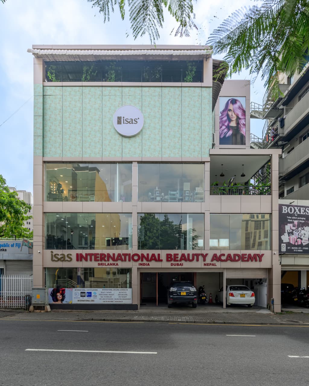isasbeautyschool